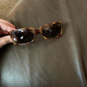 GUCCI SUNGLASSES ✨✨